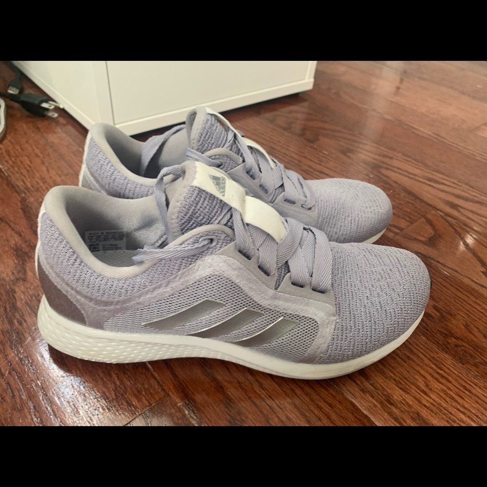 Edge Lux 4 running sneaker